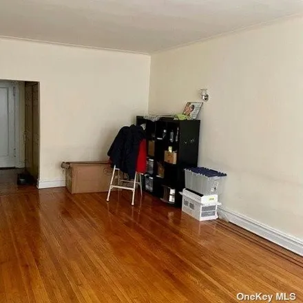 Image 8 - 35-34 84th Street, New York, NY 11372, USA - Apartment for sale