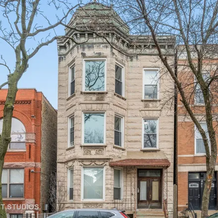Buy this 8 bed duplex on 841 North Damen Avenue in Chicago, IL 60625