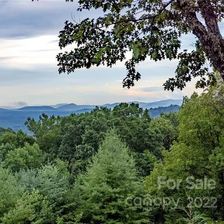 Image 2 - 400 Sondley Woods Place, Asheville, NC 28805, USA - House for sale