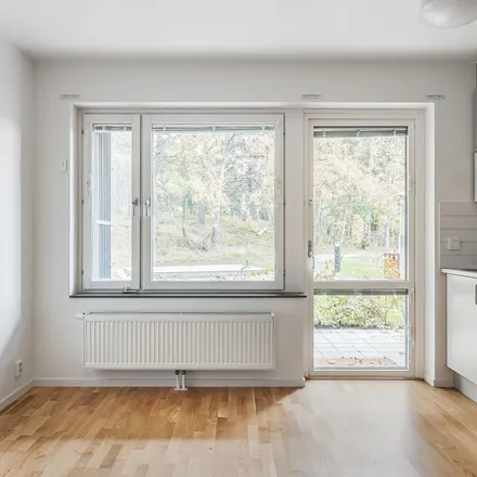 Image 4 - Assurs väg, 197 30 Bro, Sweden - Apartment for rent