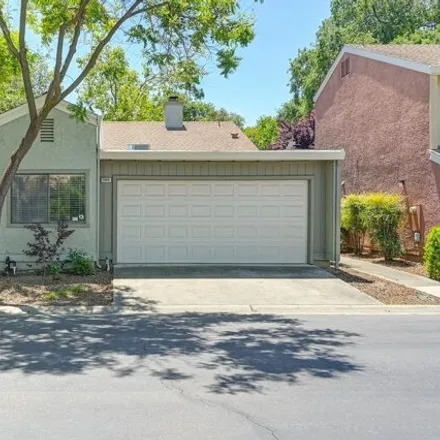 Buy this 3 bed house on 2668 Bradford Way in West Sacramento, CA 95691