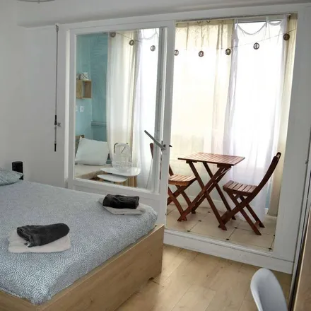 Image 5 - 14470 Courseulles-sur-Mer, France - Apartment for rent