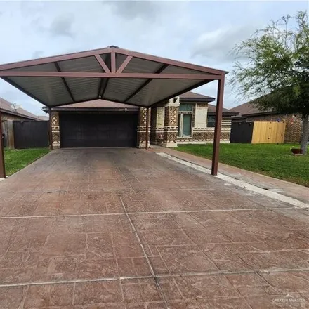 Image 3 - 3060 Guadalupe Avenue, McAllen, TX 78504, USA - House for sale