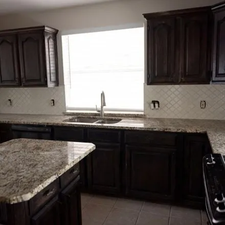 Image 3 - 15320 Dasmarinas Drive, Corpus Christi, TX 78418, USA - House for rent