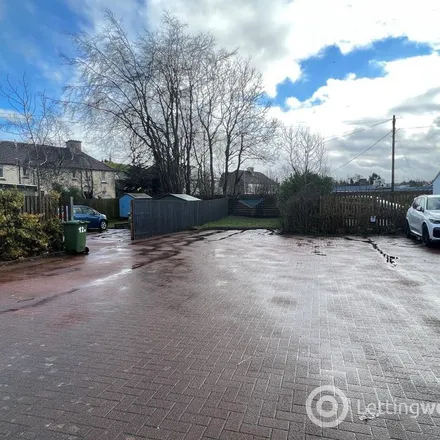 Image 1 - St Patrick's Primary School, Commercial Road, Strathaven, ML10 6JJ, United Kingdom - Apartment for rent