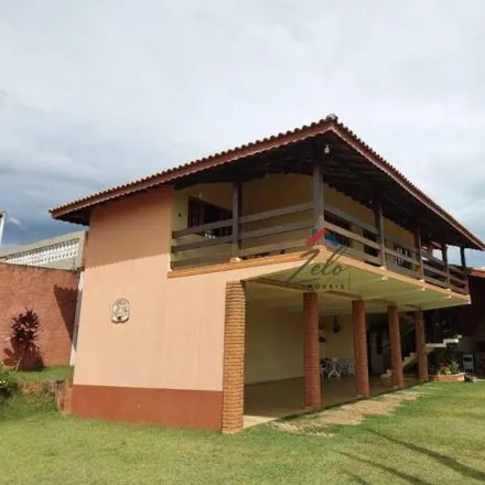 Buy this 1 bed house on Paróquia Nossa Senhora do Carmo in Rua Doutor Antenor Soares, Centro