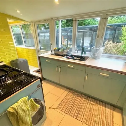 Rent this 2 bed apartment on 32 Hewitts Road in Southampton, SO15 1JH