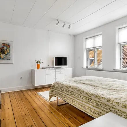 Rent this 2 bed house on 4850 Stubbekøbing