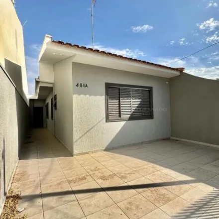 Rent this 2 bed house on Rua Pioneiro Mário Buralli in Parque Lagoa Dourada, Maringá - PR