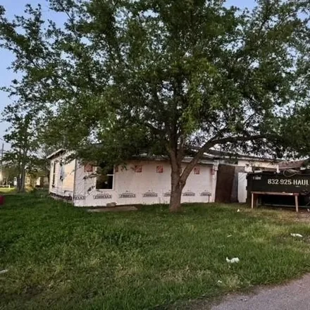 Buy this 5 bed house on West 5th Street in Freeport, TX 77541