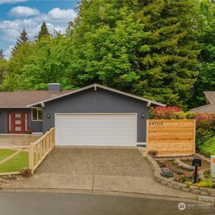 Buy this 4 bed house on 14702 Southeast 45th Place in Bellevue, WA 98006