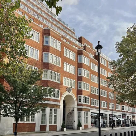 Rent this 1 bed apartment on Bennett's Yard in Westminster, London