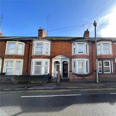 Image 1 - Littlewood Close, Northampton, NN5 7DT, United Kingdom - Townhouse for rent