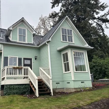 Buy this 4 bed house on 573 North B Street in Willamina, Yamhill County