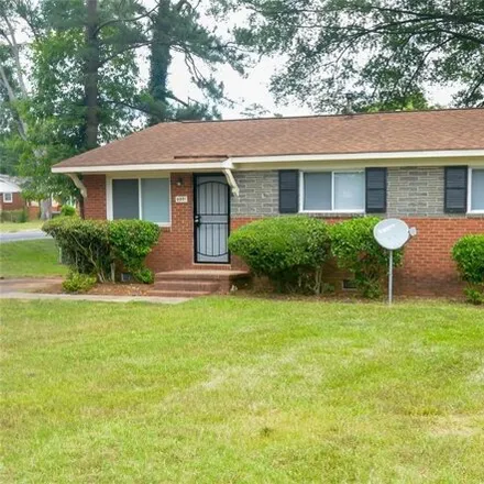 Buy this 3 bed house on 9001 Feldbank Dr in Charlotte, North Carolina