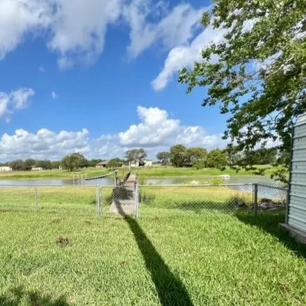 Image 5 - 25041 Lakeshore Drive, Lakeshore Gardens, San Patricio County, TX 78368, USA - House for sale