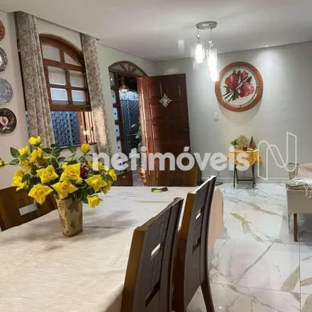 Buy this 4 bed house on Rua Fernando Magalhães Gomes in Itapoã, Belo Horizonte - MG