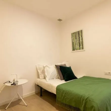 Rent this 3 bed apartment on Mercat de Sant Josep - La Boqueria in La Rambla, 91