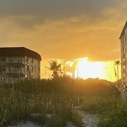 Buy this 2 bed condo on 25 Sunflower Street in Cocoa Beach, FL 32931