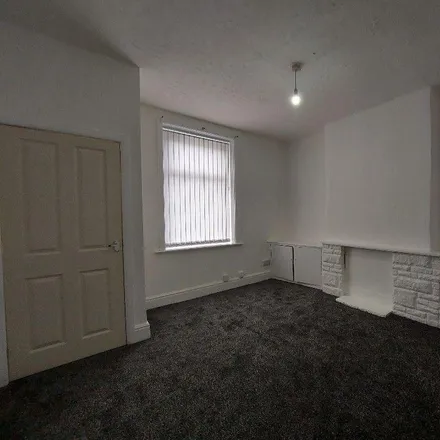 Rent this 2 bed townhouse on Hunslet Street in Burnley, BB11 3DH