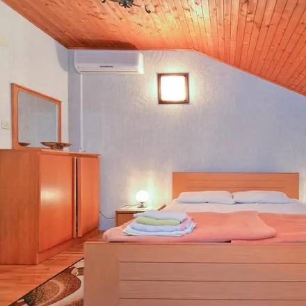 Image 4 - Valbandon, Istria County, Croatia - Apartment for rent