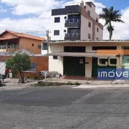 Buy this 3 bed house on Rua Fênix in Ressaca, Contagem - MG