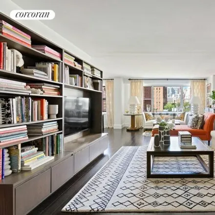 Image 2 - Allure Plastic Surgery, 150 East 61st Street, New York, NY 10065, USA - Apartment for sale