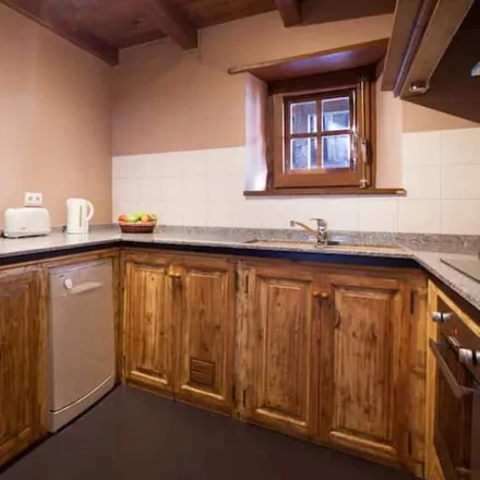 Image 4 - AD100 Canillo, Andorra - House for rent