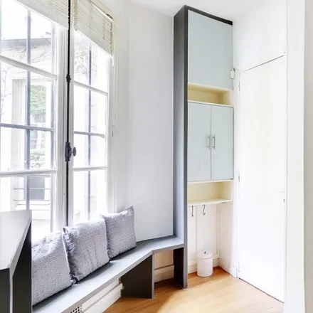 Image 9 - 48 Rue Charlot, 75003 Paris, France - Apartment for rent