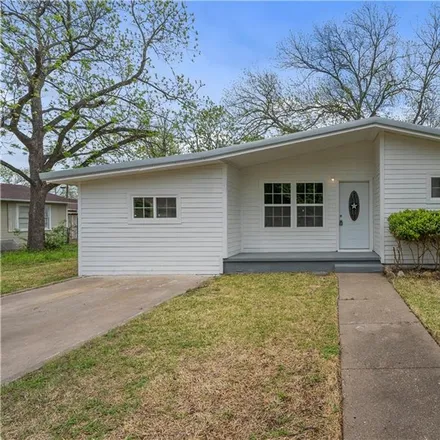Buy this 4 bed house on 1199 West 15th Street in Clifton, TX 76634