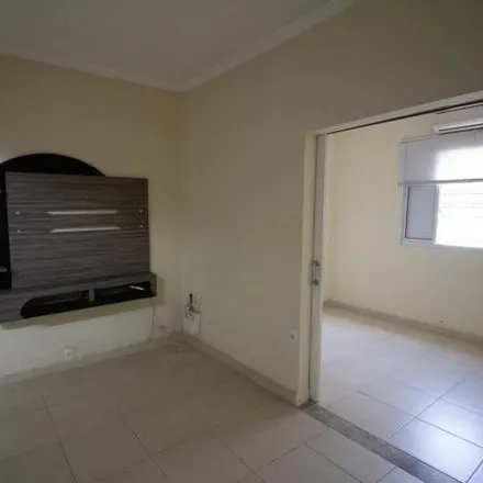 Rent this 1 bed house on Rua Professor José Tavares in Vianelo, Jundiaí - SP