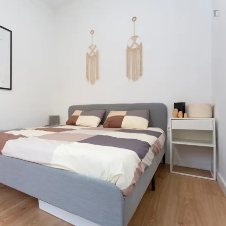 Rent this 3 bed apartment on Carrer de Viladomat in 3, 08015 Barcelona
