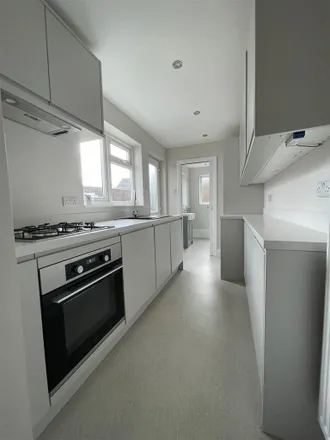 Image 6 - 43 Naunton Lane, Leckhampton, GL53 7BJ, United Kingdom - Duplex for rent
