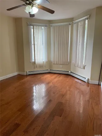 Rent this 3 bed apartment on 146-11 106th Avenue in New York, NY 11435