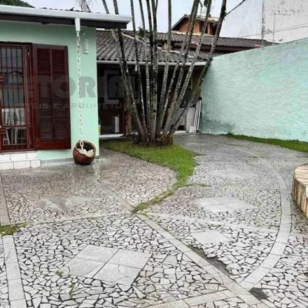 Image 1 - Rua Paty, Jardim Casa Branca, Caraguatatuba - SP, 11660-000, Brazil - House for sale
