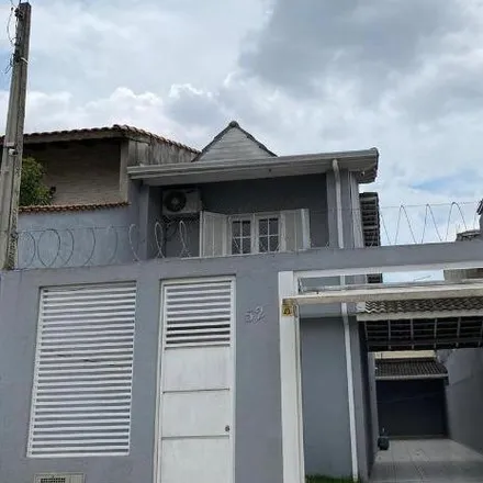 Buy this 3 bed house on Rua Silvio Pereira da Silva in Jardim Márcia, Suzano - SP