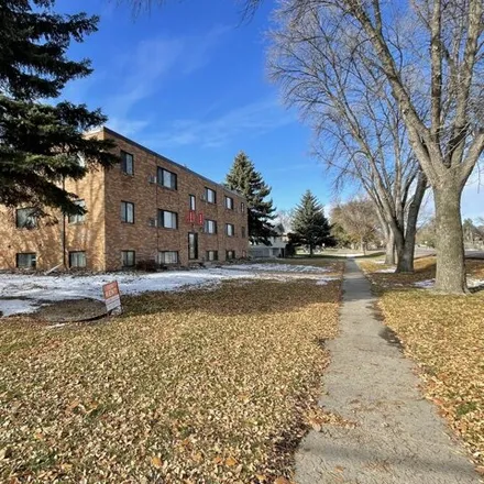 Image 5 - North Oak Apartments, 902 9th Avenue North, Fargo, ND 58105, USA - House for sale