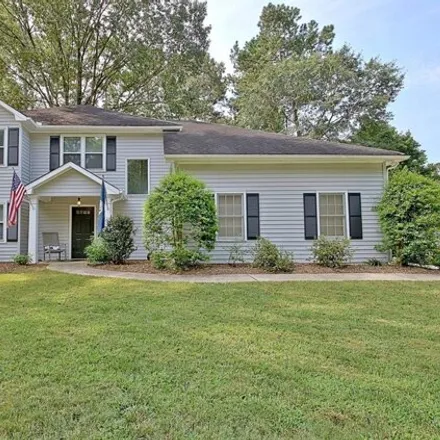 Rent this 4 bed house on 676 Wheatleigh Curve in Burnham Woods, Peachtree City