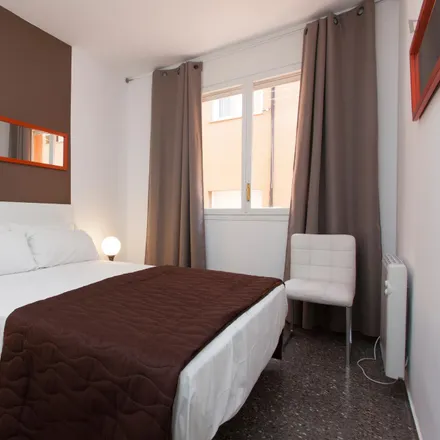 Rent this 1 bed apartment on Avinguda Diagonal in 295, 08001 Barcelona