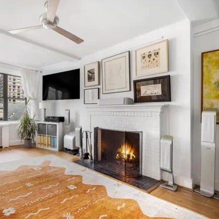 Buy this studio apartment on 140 East 28th Street in New York, NY 10016