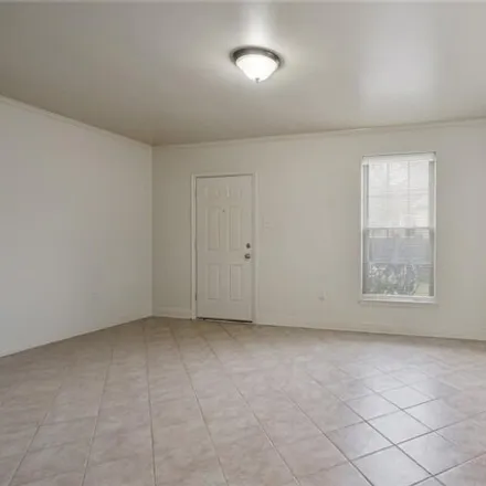 Image 2 - 324 18th Street, Lakeview, New Orleans, LA 70124, USA - Townhouse for rent