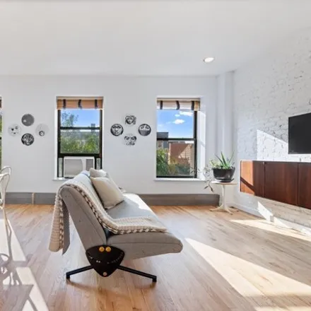 Buy this studio townhouse on 728 10th Avenue in New York, NY 10019