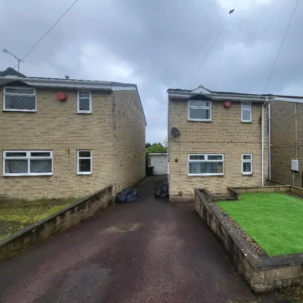 Rent this 3 bed house on Edward Close in Overthorpe, WF12 9PQ