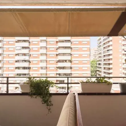 Image 8 - Carrer de Poblet, 23, 08028 Barcelona, Spain - Apartment for rent