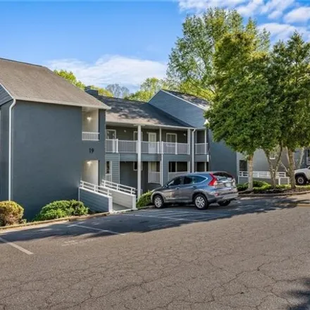Buy this 2 bed condo on 1958 Northlake Drive in Middleton Shores, Anderson County