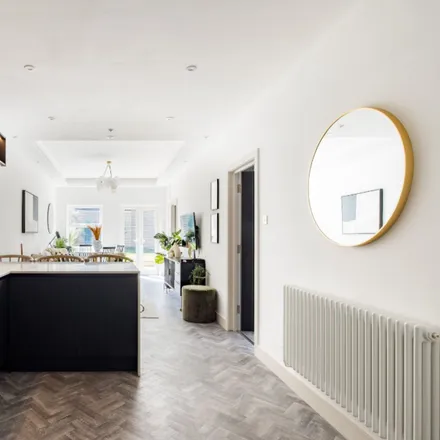 Rent this 2 bed apartment on Dorothy Road in London, SW11 2JP