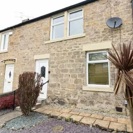 Rent this 2 bed townhouse on South View West in Newcastle upon Tyne, NE6 5PQ