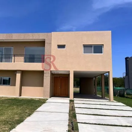 Buy this 4 bed house on unnamed road in Partido de Berazategui, 1885 Hudson