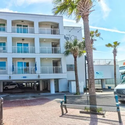 Buy this 1 bed condo on 1126 Ocean Blvd Unit 225 in Isle Of Palms, South Carolina