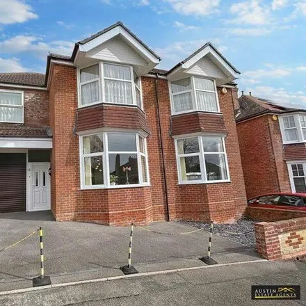 Buy this 4 bed house on Coniston Crescent in Weymouth, DT3 5HA